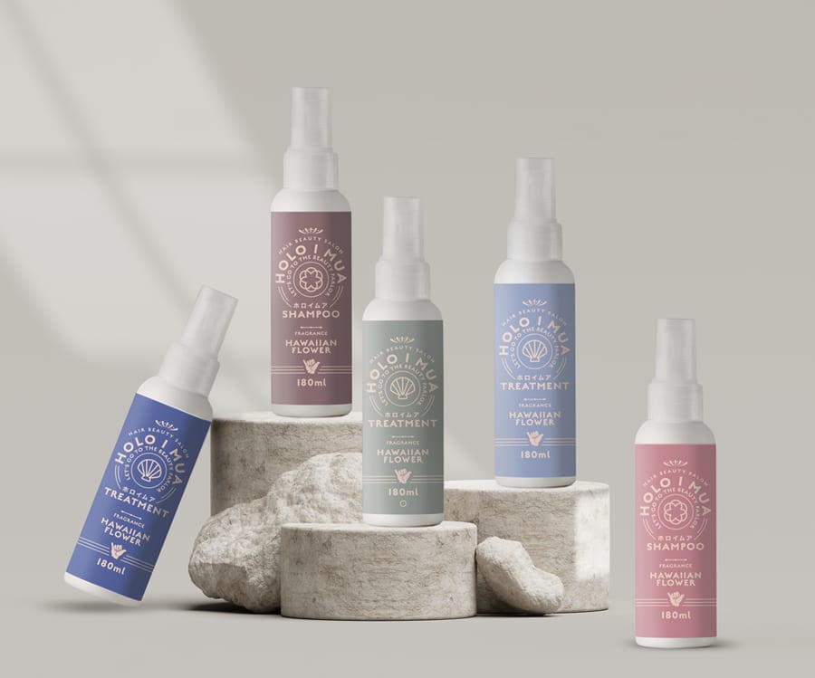 Holo i mua, packaging